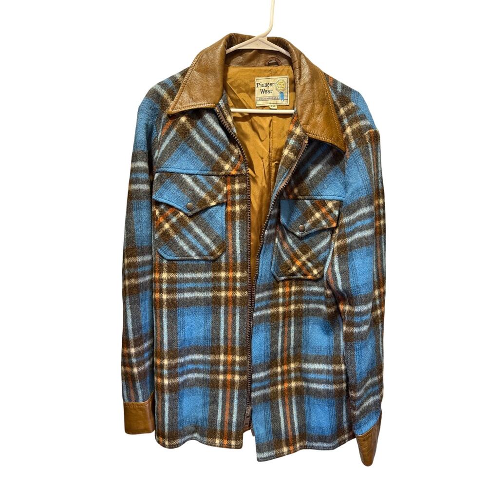 VTG Women’s Pioneer Wear Wool Plaid & Leather Zip Front Lined Jacket Size 44L